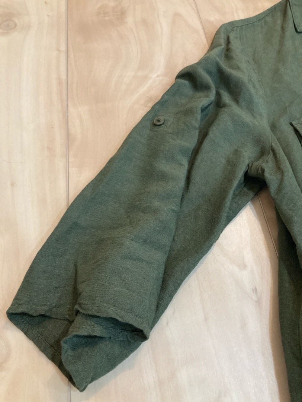 Linen blend twist blouse - Picture 5 of 11